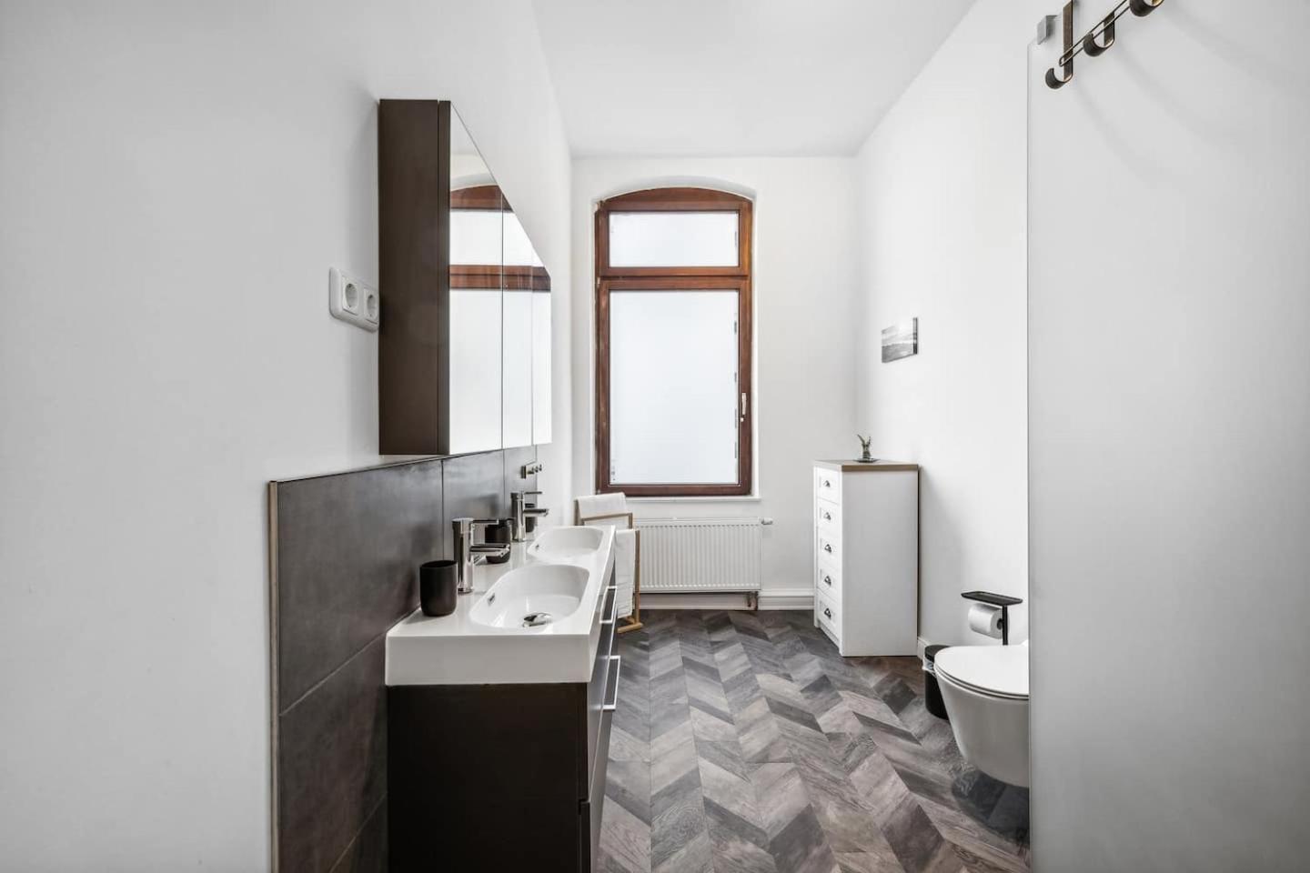 Apartment Infinity Kaiser Wilhelm Bruecke